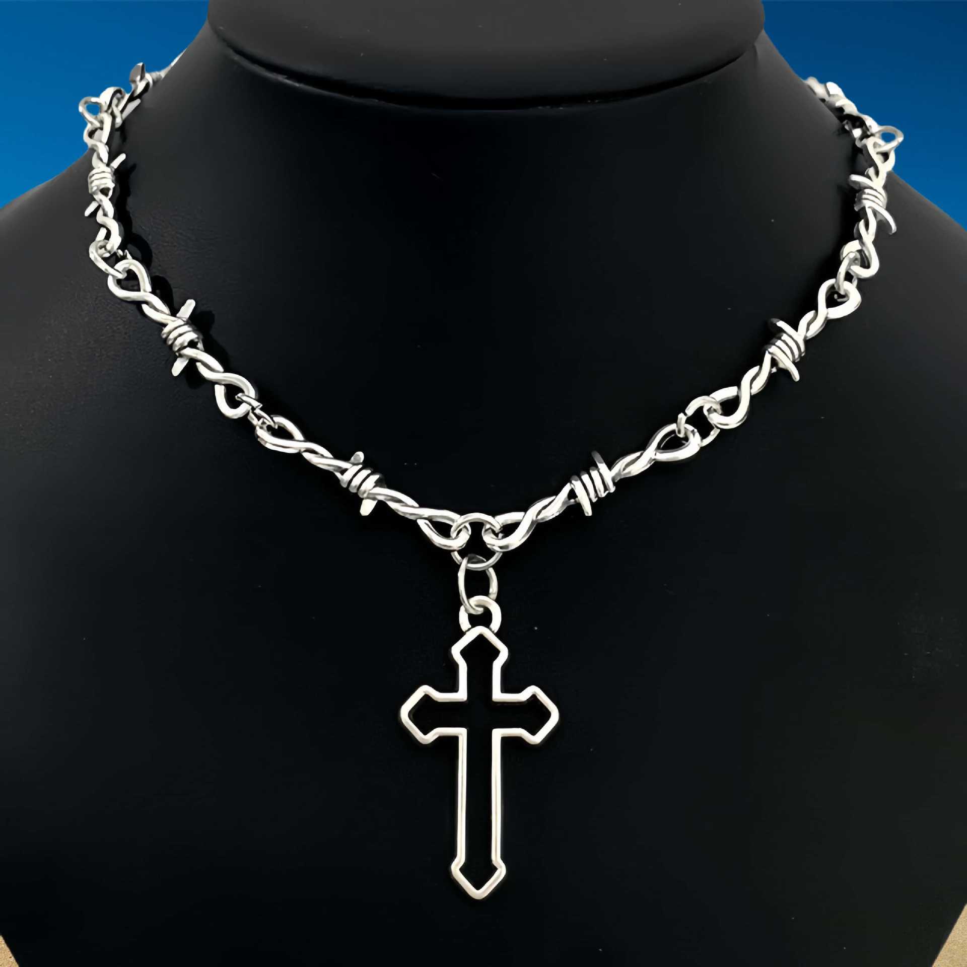 Thorny Barbed Necklace Unisex Accessory Punk Gothic Heart Unique Pendant - Image 5