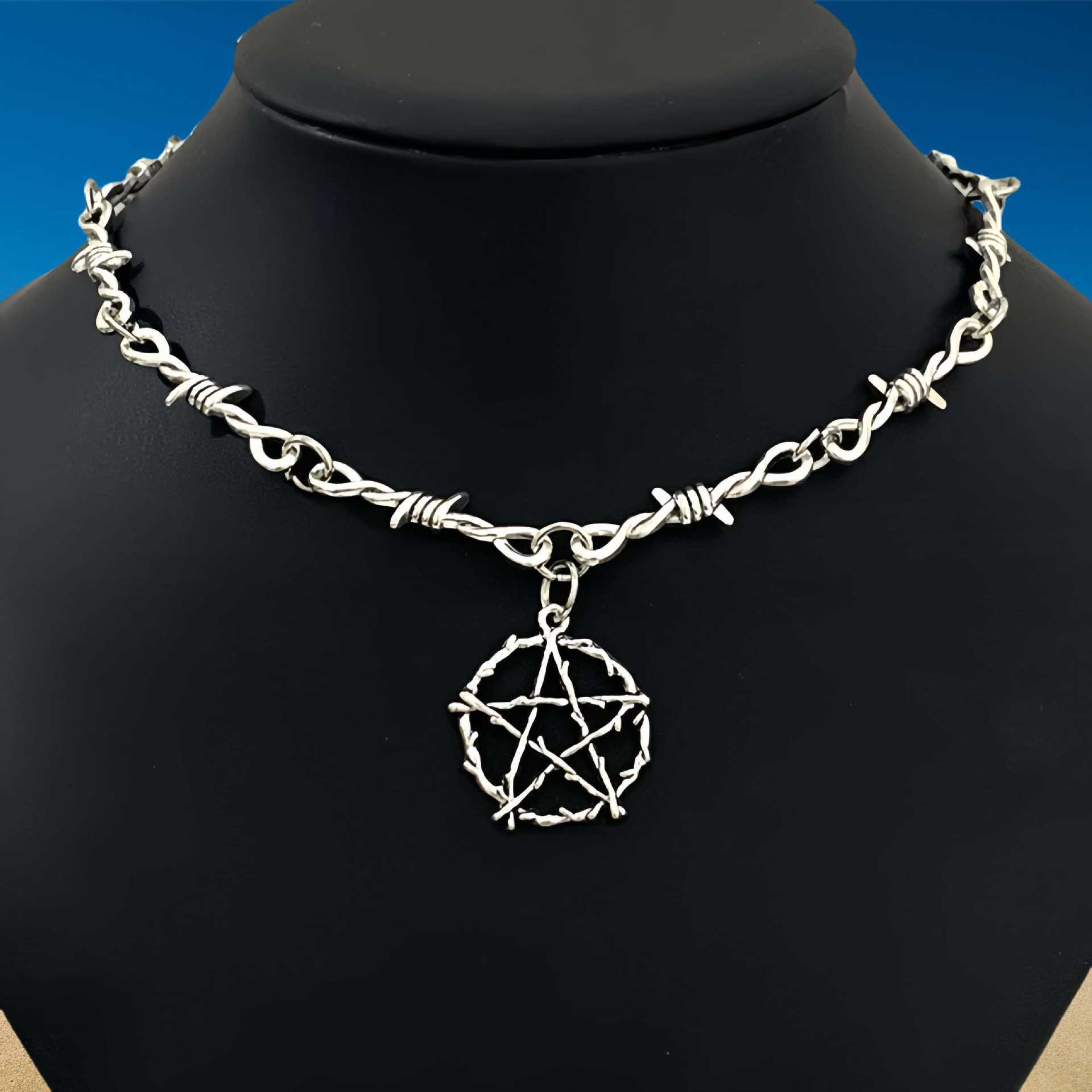 Thorny Barbed Necklace Unisex Accessory Punk Gothic Heart Unique Pendant - Image 3