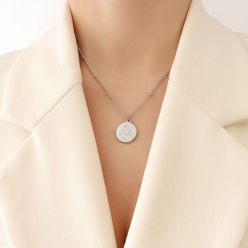 Stainless Steel Women Small Design Sense Necklace - Image 8